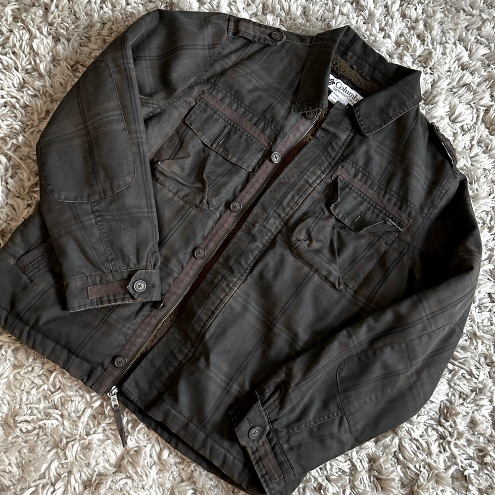 Men’s Columbia light coat Size Large